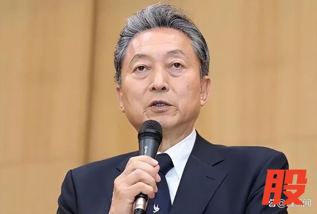 支持率跌跌不休，高市早苗正陷入五重困境